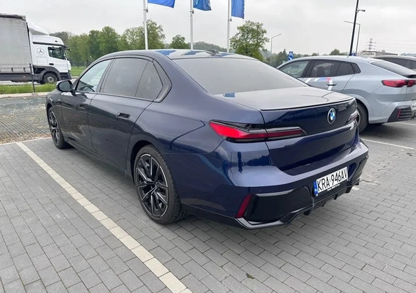 BMW Seria 7 cena 649000 przebieg: 8000, rok produkcji 2023 z Jarocin małe 29